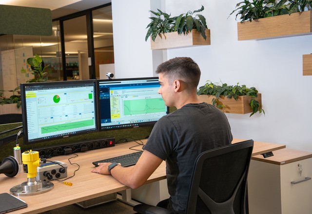 Direct, informal and around the clock: Service by VEGA