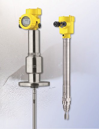 Guided radar sensors of type VEGAFLEX 86 measure robustly and independently of the medium. This makes them suitable for almost all substances and measuring tasks in the LNG process and increases the degree of standardization. 