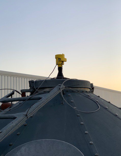The VEGAPULS 69 radar sensor provides accurate continuous level measurements from the top of the silo holding plastic pellets.