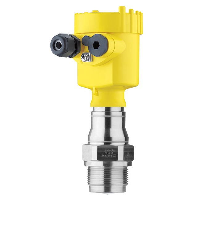 Thread with integrated horn antenna